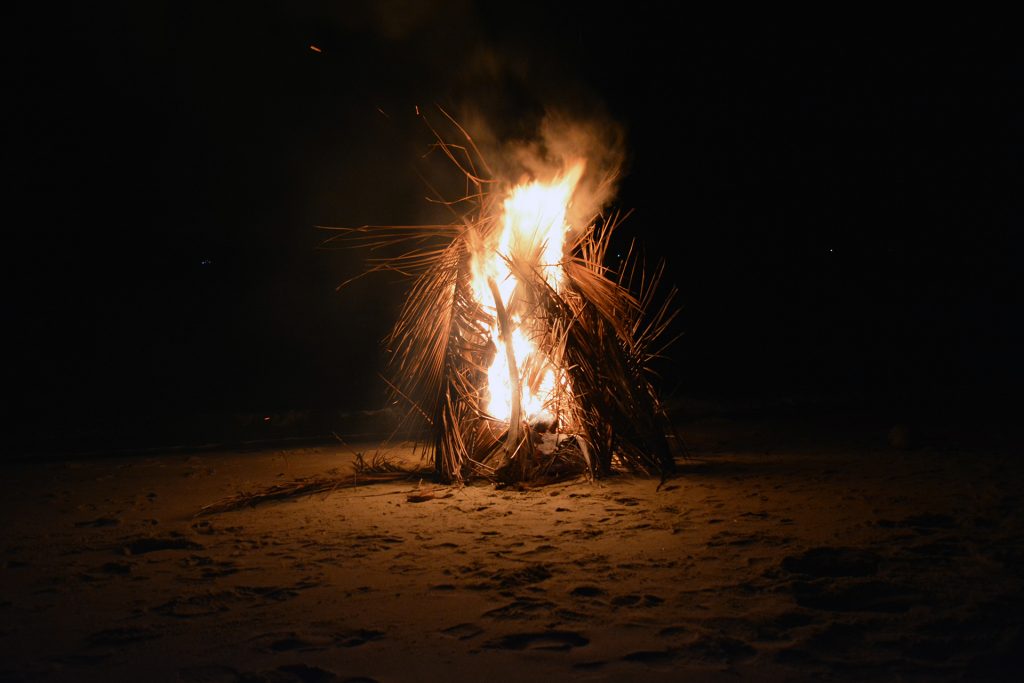 Beach bonfire - Tuba Island, Wild Pasir Panjang